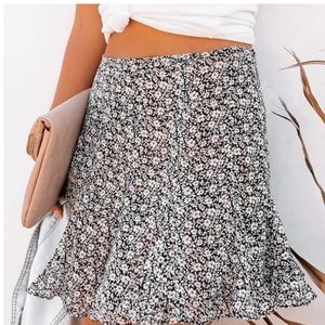 VICI floral skirt